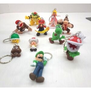 12 Nintendo Suoer Mario Bros Characters Keychains